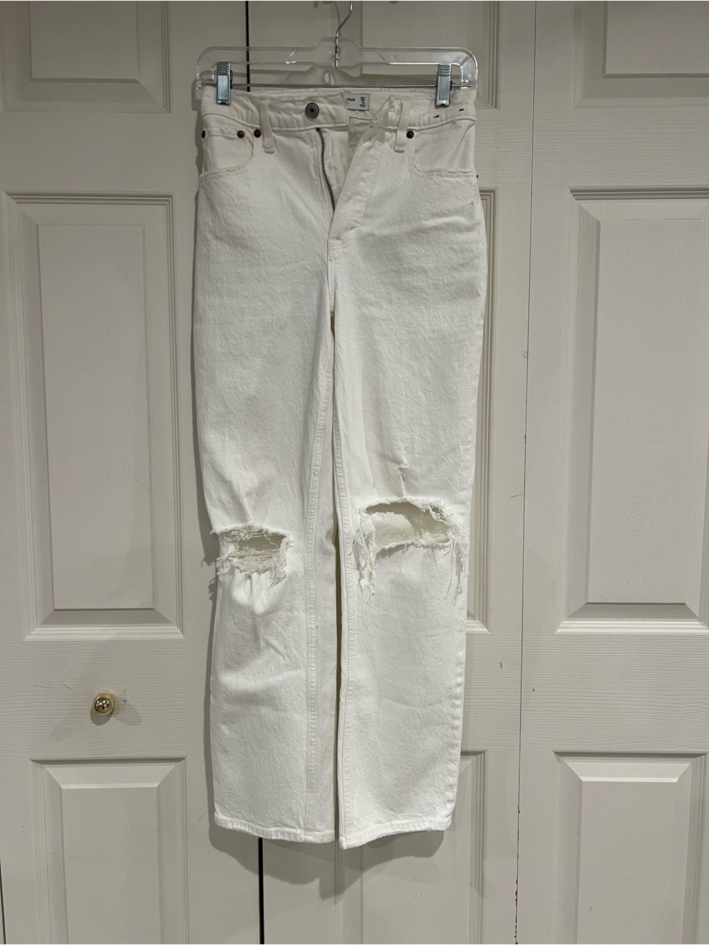 Abercrombie & Fitch White Distressed Straight Jeans